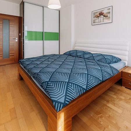 Apartment Family Bratislava Parking Slot Included! Екстериор снимка